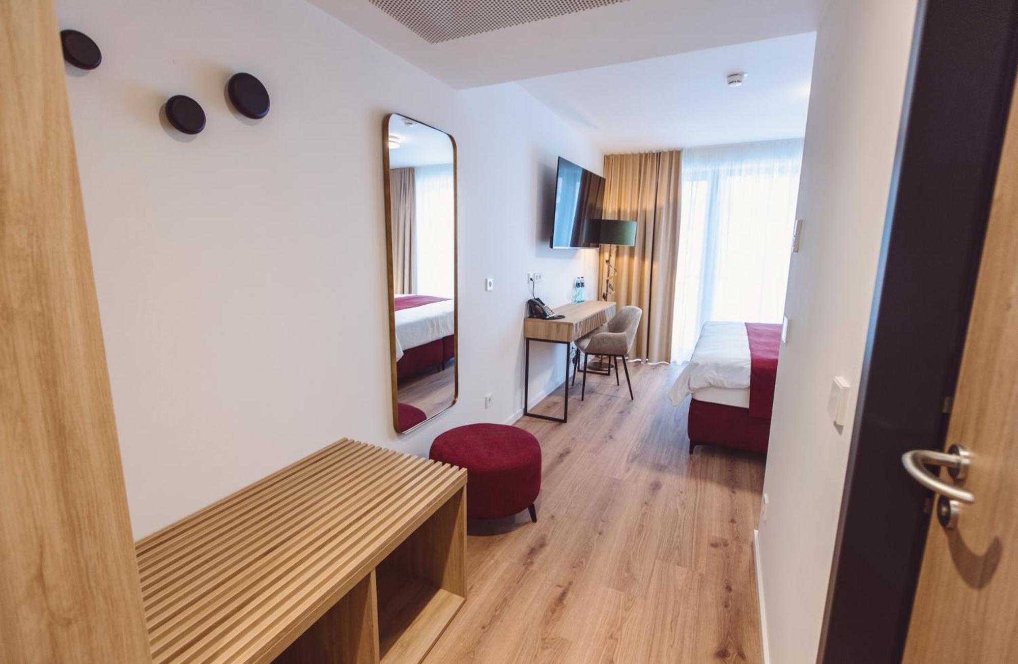Hotel Am Rathaus Freiburg Bagian luar foto